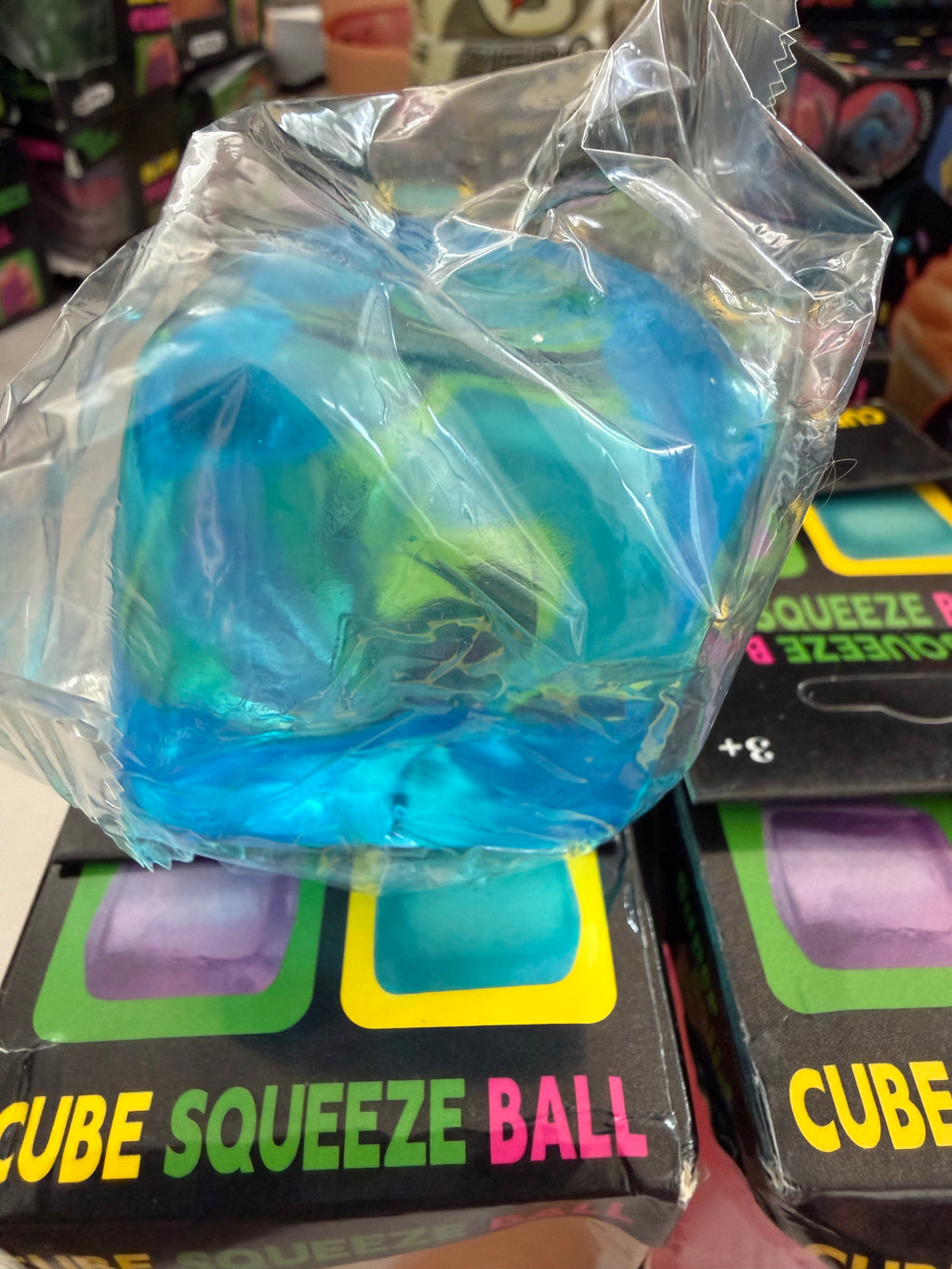 Cube Squeeze Ball – Super Solid Squish