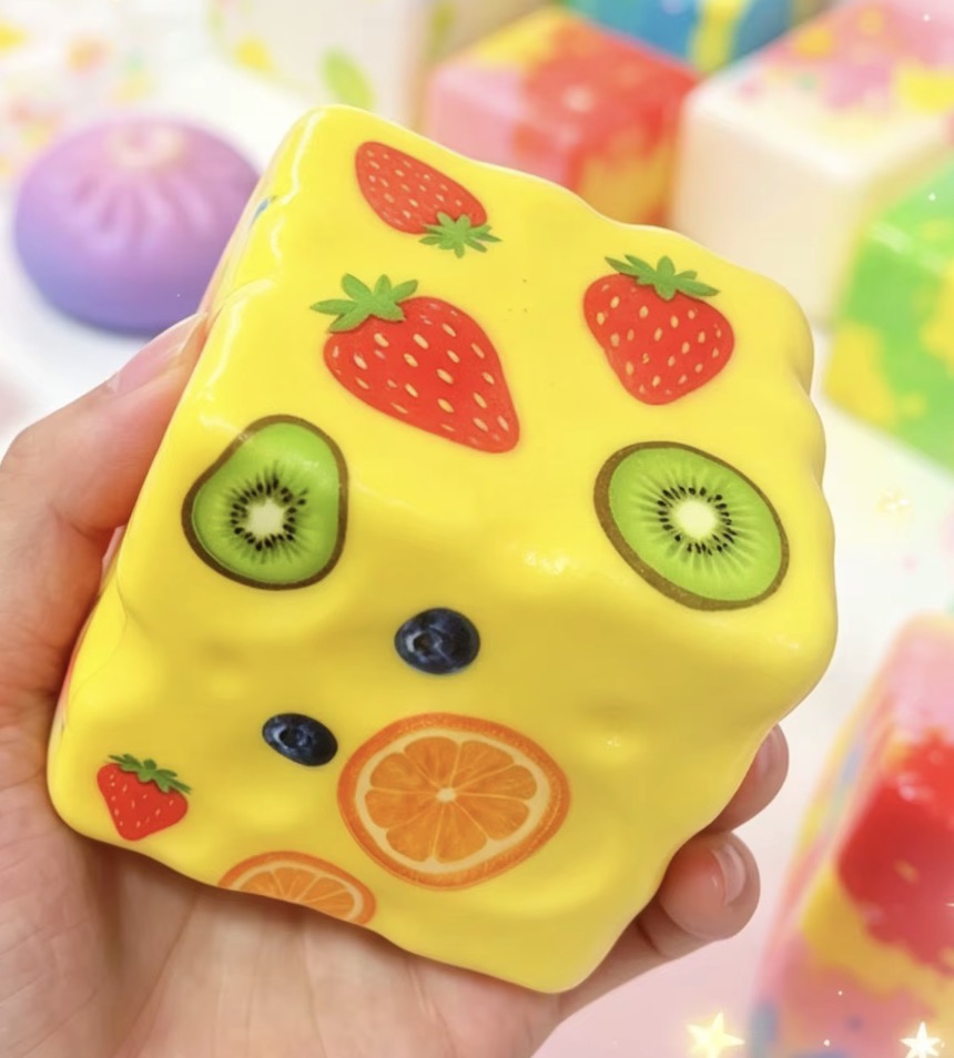 Mystery Assorted Foam Cube Squishy – 6cm Slow-Rise Fidget Toy