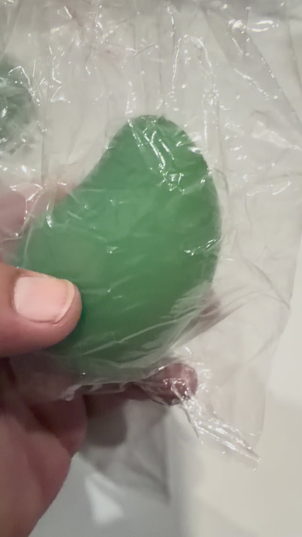Color-Changing Mango Squishy – Soft Squeeze Fidget Toy